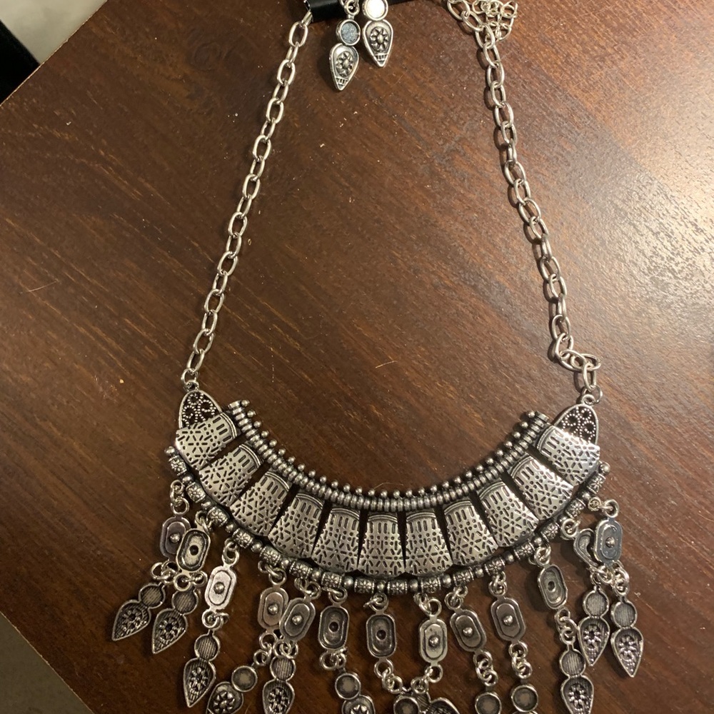 Paparazzi Necklace and Earrings